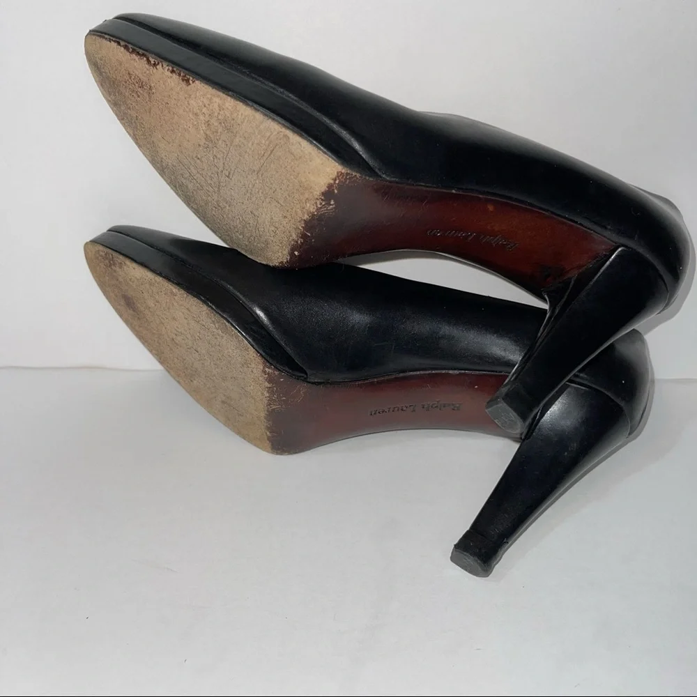 Ralph Lauren pump  black leather size 8